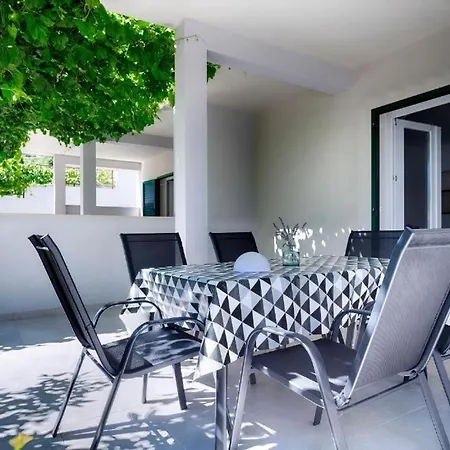 Apartment Dule 2 Komiza