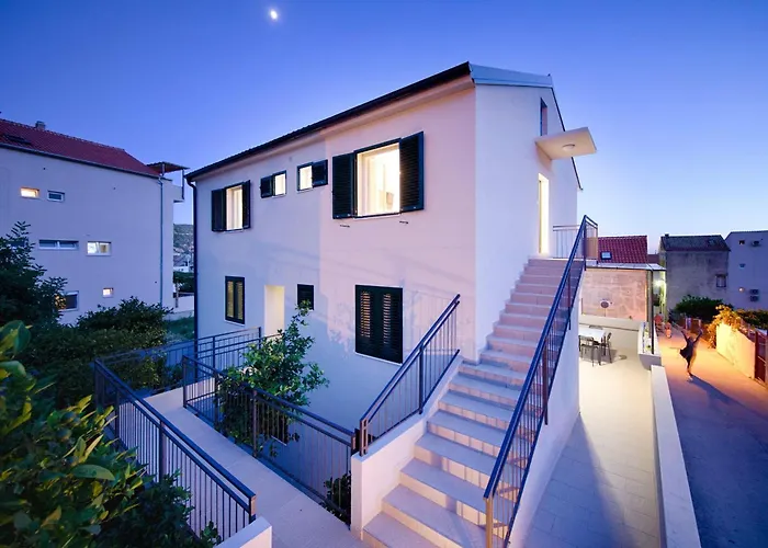Apartamento Dule 2 *